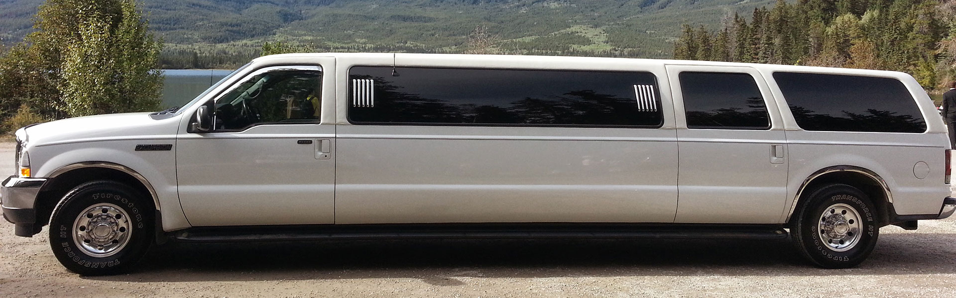 Contact Okanagan Limousine for all your BC limo requirements.